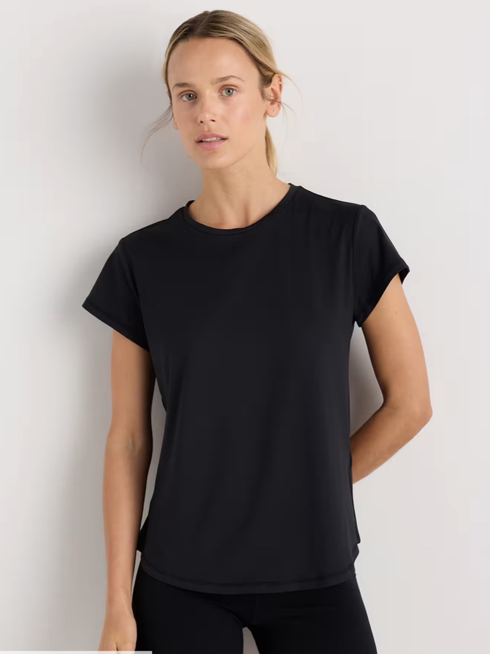 Quince flowknit breeze tee Black Women's Crewneck Tee